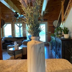 Elegant Marble Vase with Lavender Accents